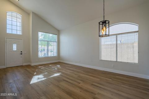 30 N Sahuaro Dr, Gilbert, AZ 85233 photo 4