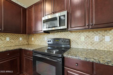 6837 S 7th Ln, Phoenix, AZ 85041 photo 13