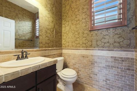 6837 S 7th Ln, Phoenix, AZ 85041 photo 16