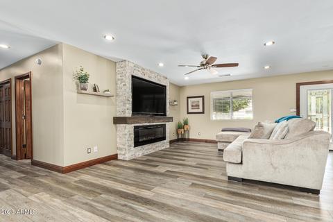 523 E Mesquite Ave, Gilbert, AZ 85296 photo 7