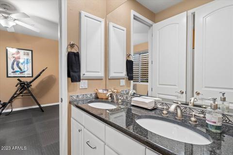 3824 Expedition Way, Phoenix, AZ 85050 photo 50