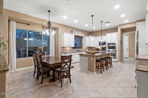 3824 Expedition Way, Phoenix, AZ 85050 photo 17