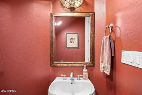 3824 Expedition Way, Phoenix, AZ 85050 photo 26