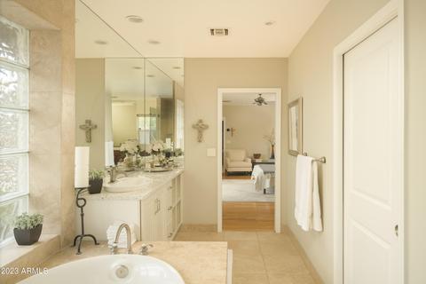 3954 E Hazelwood St, Phoenix, AZ 85018 photo 15