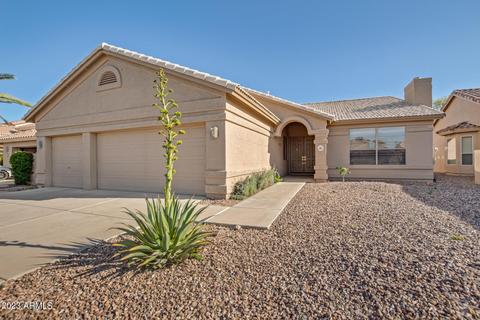 10109 E Copper Dr, Sun Lakes, AZ 85248