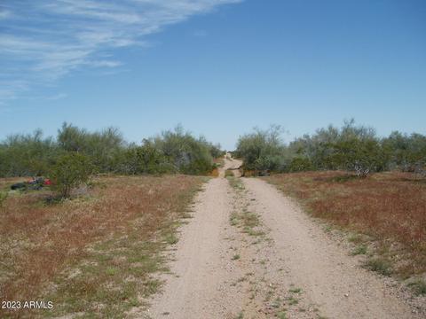 31790 W Radford Rd #82, Unincorporated County, AZ 85361
