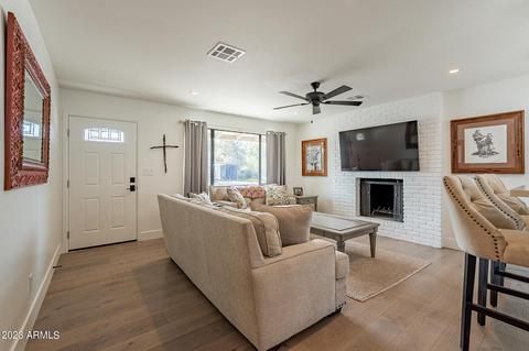 1246 E Pebble Beach Dr, Tempe, AZ 85282 photo 5