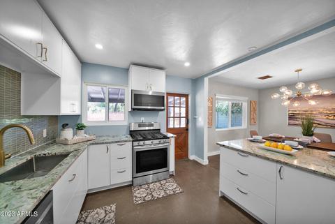 5633 N 7th Dr, Phoenix, AZ 85013 photo 8