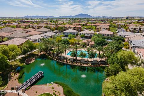 2722 S Cavalier Dr #101, Gilbert, AZ 85295