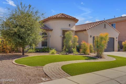 1689 E Nightingale Ln, Gilbert, AZ 85298 photo 3