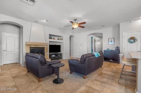 1689 E Nightingale Ln, Gilbert, AZ 85298 photo 23