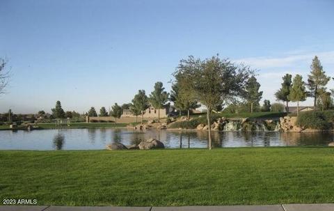 45555 W Keller Dr, Maricopa, AZ 85139