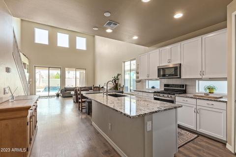 6558 S 24th Pl, Phoenix, AZ 85042