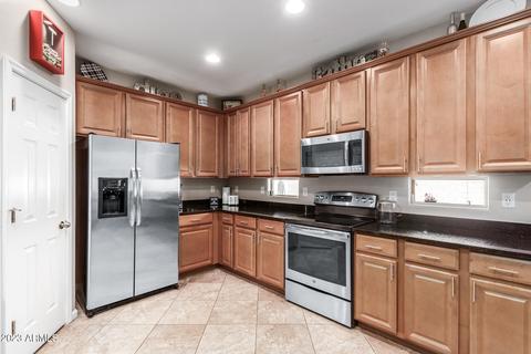 872 E Tekoa Ave, Gilbert, AZ 85298 photo 8