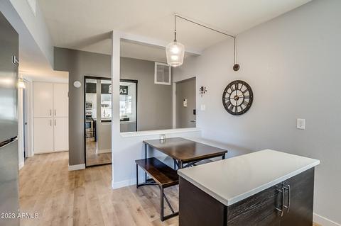 353 E Thomas Rd #C304, Phoenix, AZ 85012