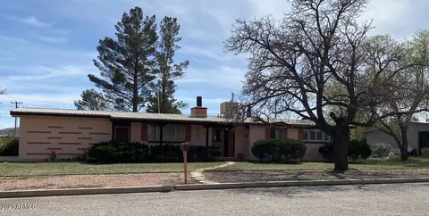 1030 E Justin St, Pearce, AZ 85625