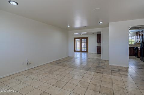 1574 W Lawrence Ln, Phoenix, AZ 85021 photo 5