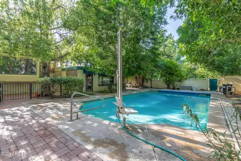 212 E Bethany Home Rd, Phoenix, AZ 85012 photo 46
