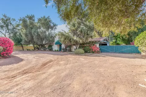 212 E Bethany Home Rd, Phoenix, AZ 85012 photo 4
