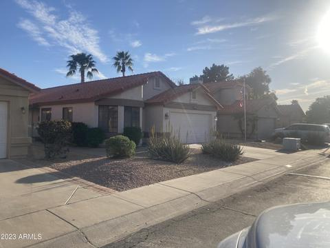 4515 E Amberwood Dr, Phoenix, AZ 85048