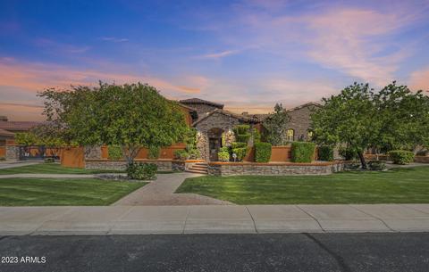 4320 E Taurus Pl, Chandler, AZ 85249 photo 2
