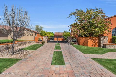 4320 E Taurus Pl, Chandler, AZ 85249 photo 6