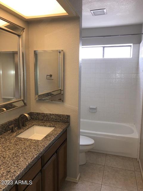 22 E Butler Dr, Phoenix, AZ 85020 photo 9