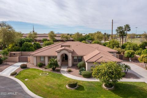 3511 E Indigo Cir, Mesa, AZ 85213 photo 2