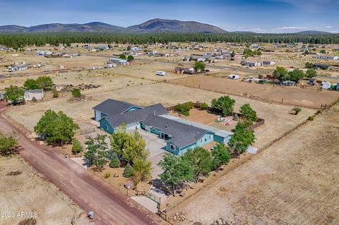 10255 Aurora Rd, Flagstaff, AZ 86004