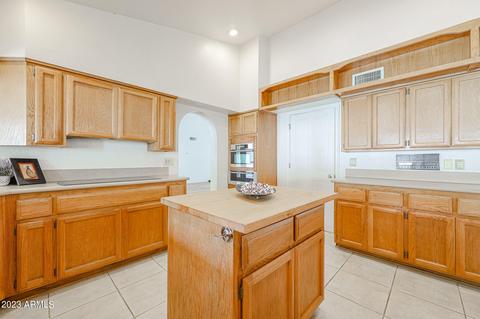 4064 E Greenway Cir, Mesa, AZ 85205 photo 24