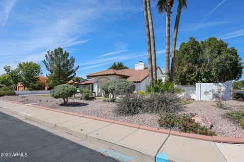 4064 E Greenway Cir, Mesa, AZ 85205 photo 3