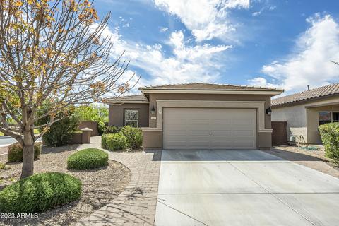 1419 W Nectarine Ave, San Tan Valley, AZ 85140