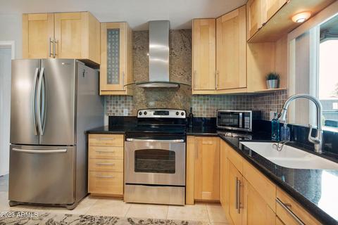 3142 E Claire Dr, Phoenix, AZ 85032 photo 25