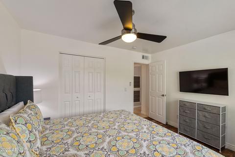 3142 E Claire Dr, Phoenix, AZ 85032 photo 12