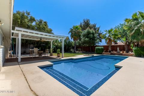 8231 E Coolidge St, Scottsdale, AZ 85251