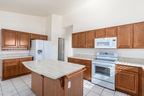 4575 E Laurel Ave, Gilbert, AZ 85234 photo 9