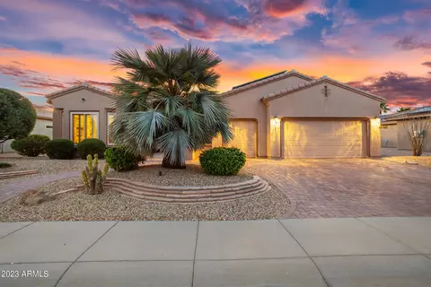 19638 N Echo Rim Dr, Surprise, AZ 85387