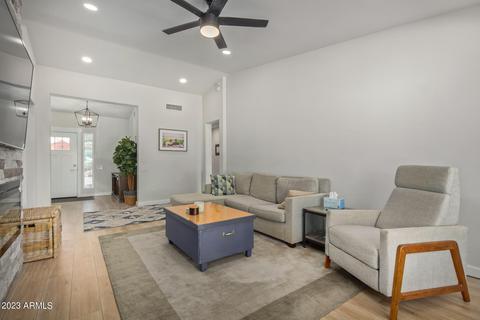 3202 E Rosemonte Dr, Phoenix, AZ 85050 photo 4