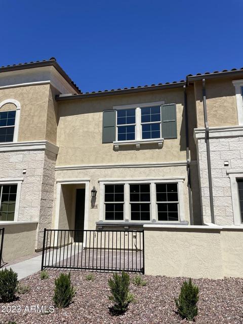 1823 E Chelsea Ln #104, Gilbert, AZ 85295