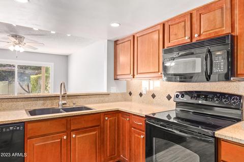 9229 S 45th Pl, Phoenix, AZ 85044 photo 7