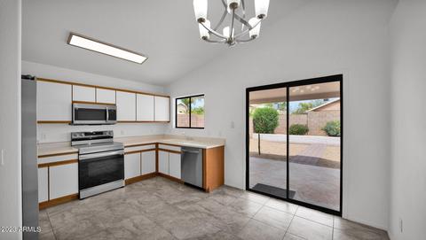 2158 E Crest Ln, Phoenix, AZ 85024 photo 9