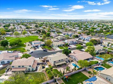 2057 S Reseda Ct, Gilbert, AZ 85295 photo 11