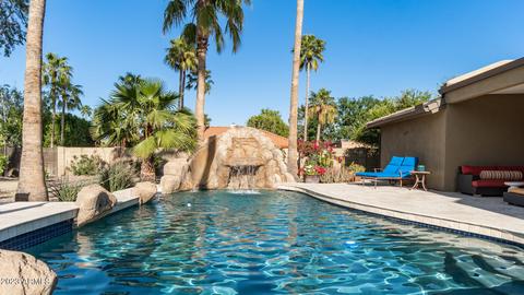 3610 E Hialea Ct, Phoenix, AZ 85044 photo 2