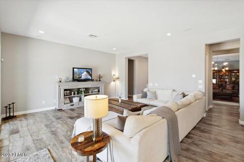 3549 W Hiddenview Dr, Phoenix, AZ 85045 photo 9