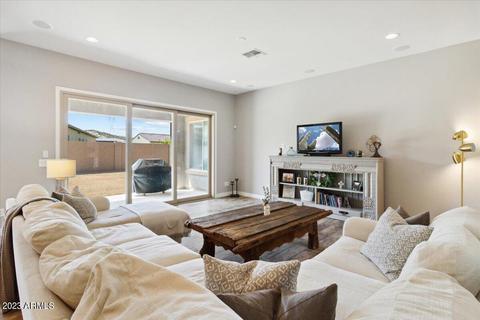3549 W Hiddenview Dr, Phoenix, AZ 85045 photo 4