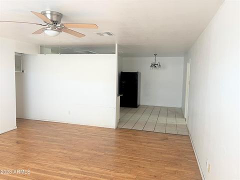5826 S 46th Pl, Phoenix, AZ 85040 photo 6