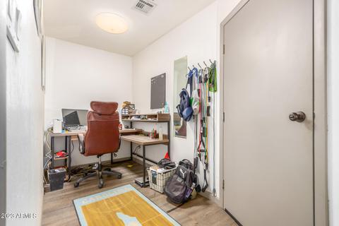 1031 E Broadmor Dr, Tempe, AZ 85282 photo 13