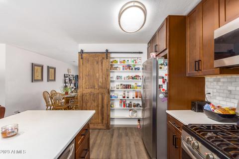1031 E Broadmor Dr, Tempe, AZ 85282 photo 6