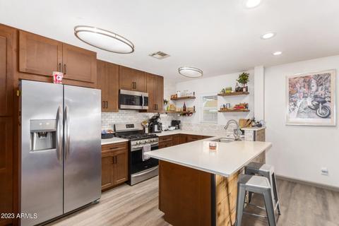 1031 E Broadmor Dr, Tempe, AZ 85282 photo 4