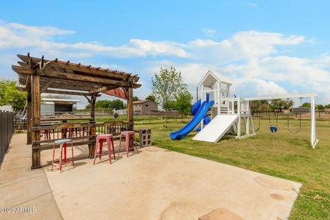 1696 E Country Ln, Gilbert, AZ 85298 photo 53